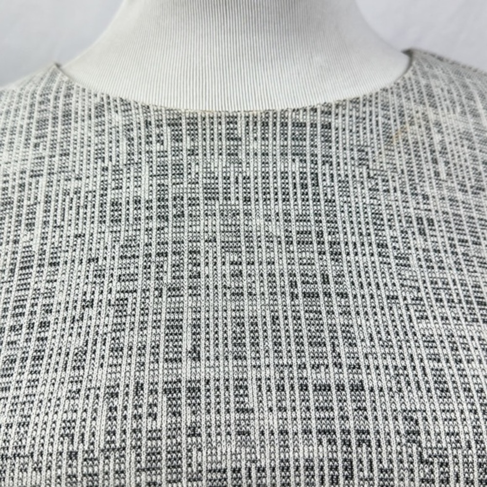 Banana republic blouse‎ size small - Picture 2 of 8